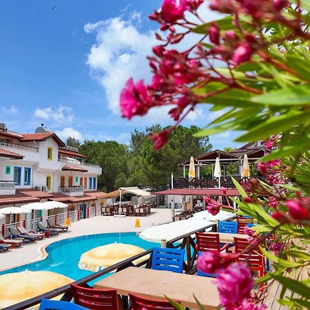 Konfor Suite Otel Cedit 外观 照片