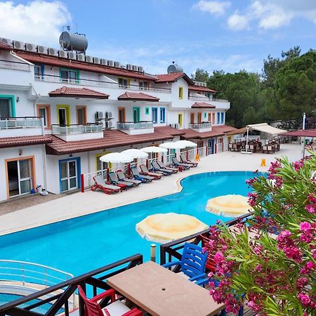 Konfor Suite Otel Cedit 外观 照片